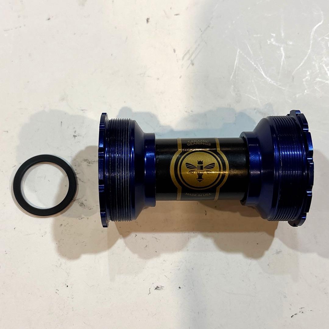 CHRISKING ボトムブラケット T47-24i NAVY 中古品 送料無料