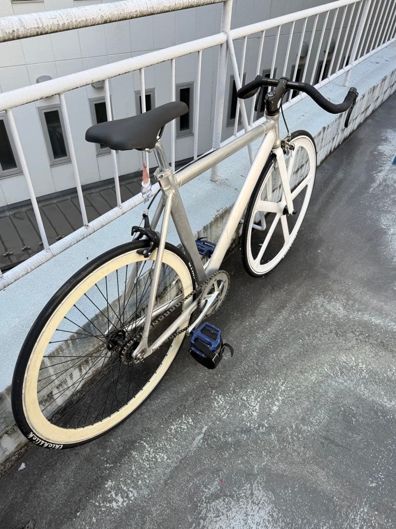 ピストバイク アルミエアロフレーム