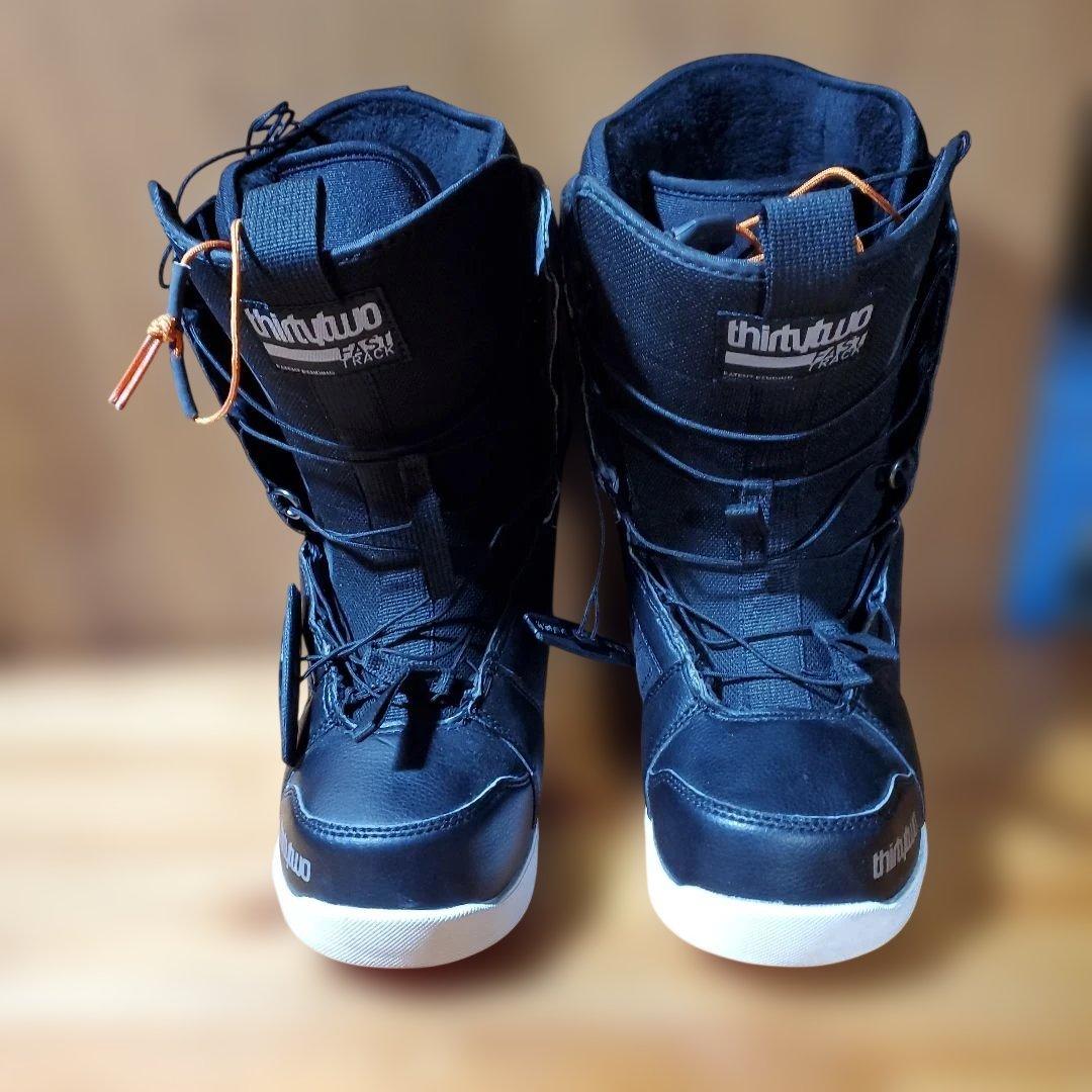 thirtytwo スノーボードブーツ 23.5cm! 26177