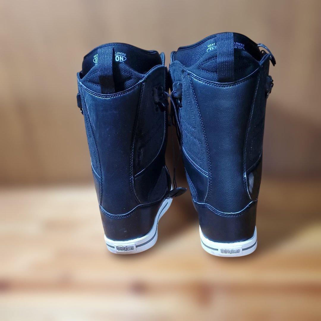 thirtytwo スノーボードブーツ 23.5cm! 26177