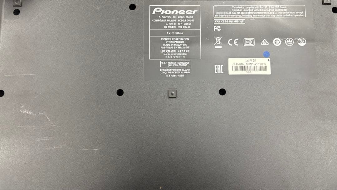 Pioneer DJ DDJ-SB コントローラー