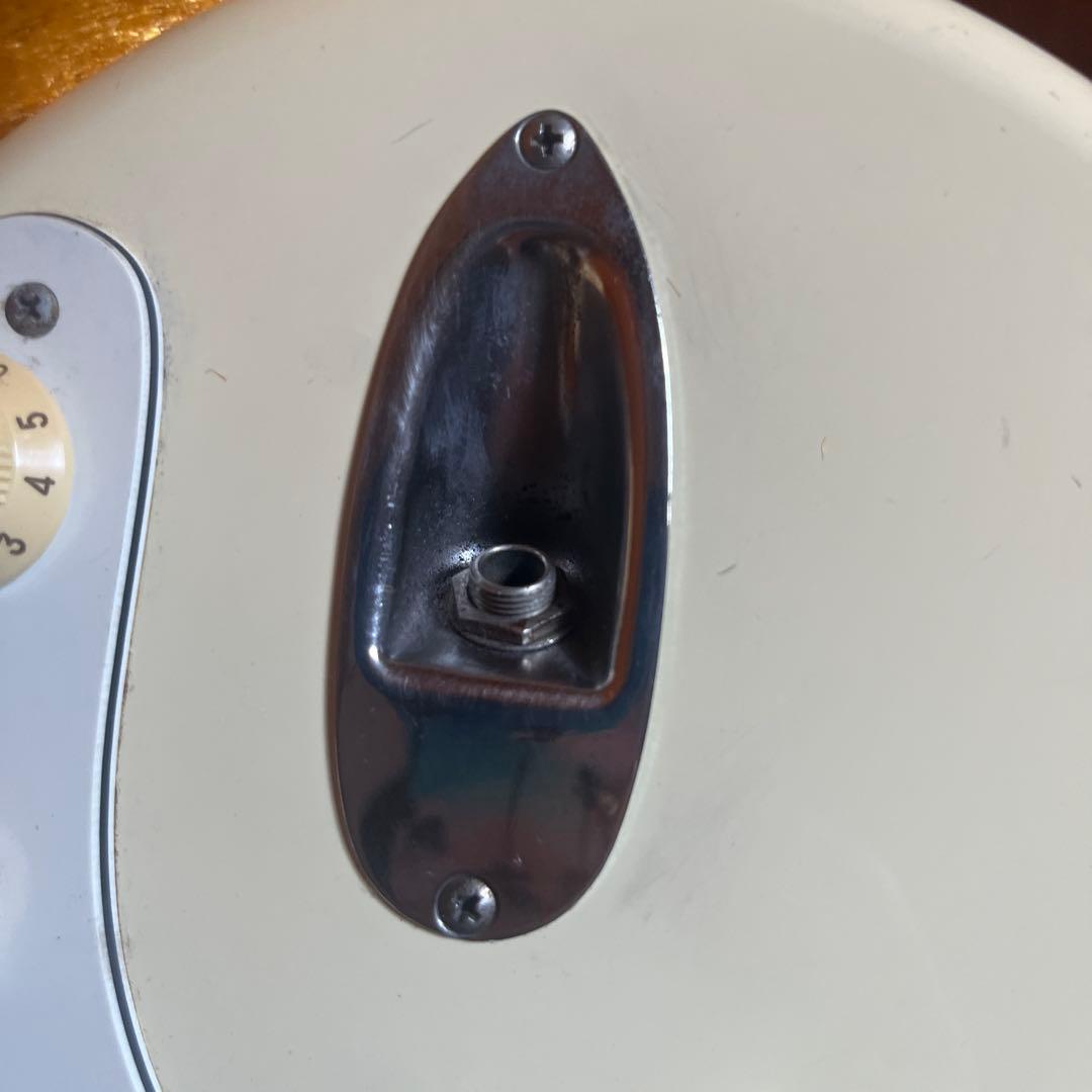 Fender japan ストラトFシリアル　フジゲン　1986 3.4kg