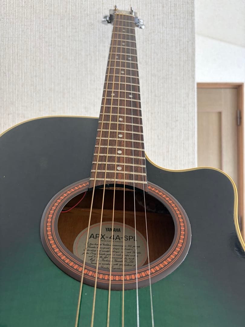 【週末限定価格】Yamaha APX-4A-SPL アコースティックギター