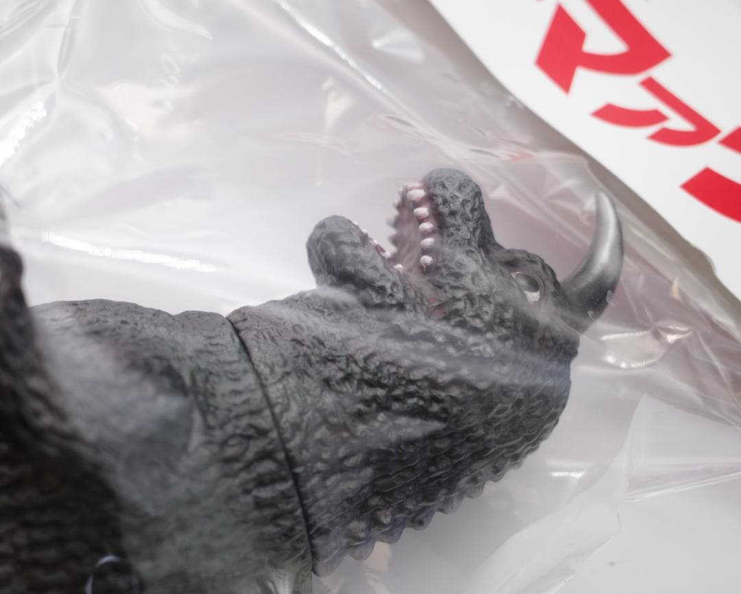 タイガーマァク 妄想怪獣シリーズ ザグラ (黒成型/銀塗装)