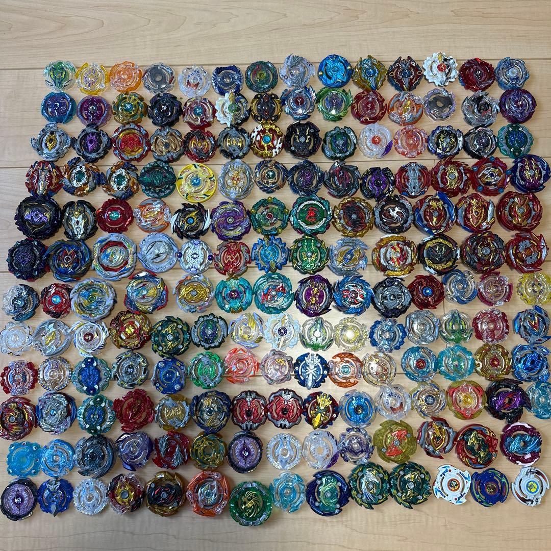 ベイブレードバースト 大量 まとめ売り スタジアム付き