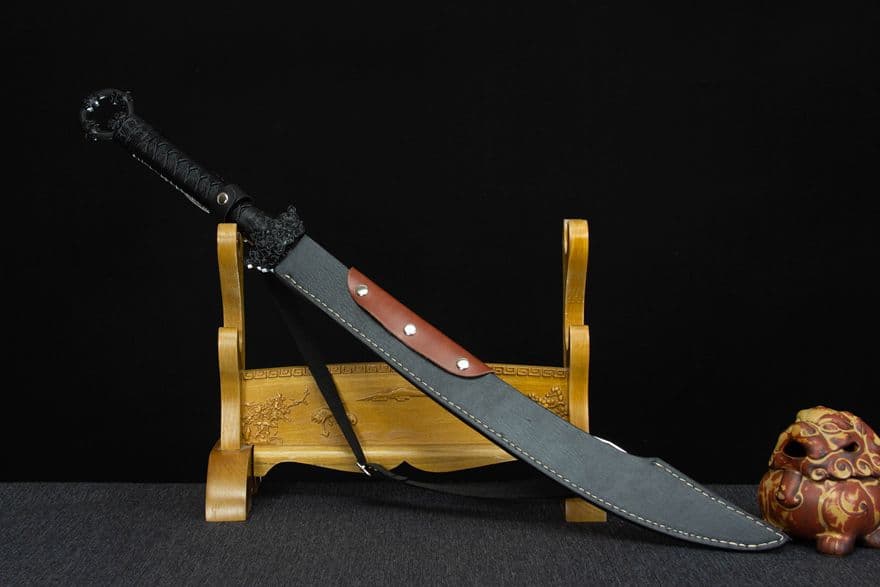 古兵器   武具　刀装具　日本刀　模造刀   居合刀 影虎牛尾刀