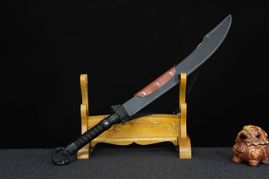 古兵器   武具　刀装具　日本刀　模造刀   居合刀 影虎牛尾刀