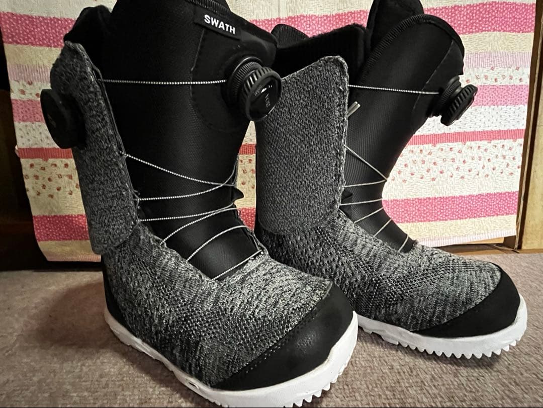 バートンMens SWATHBOAスノボブーツ