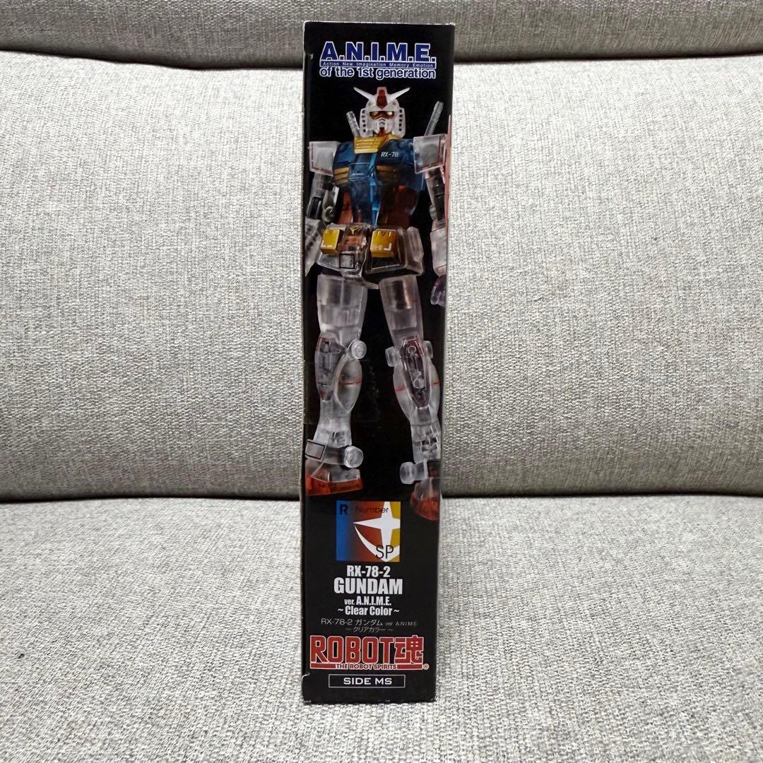 【新品未開封】海外限定 ROBOT魂 RX-78-2 ガンダム クリアカラー