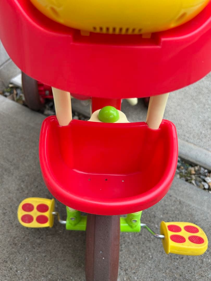 【引き取りも可】それいけアンパンマン 三輪車　デラックスII　レッド　シェード付