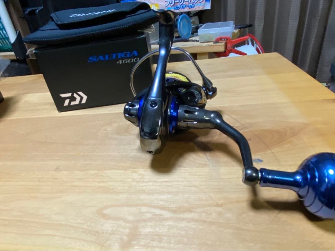 リール SALTIGA 4500