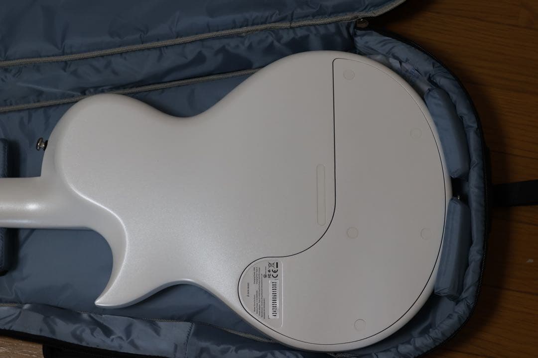 ENYA Nova Go Sonic スマートエレキギター　ホワイト