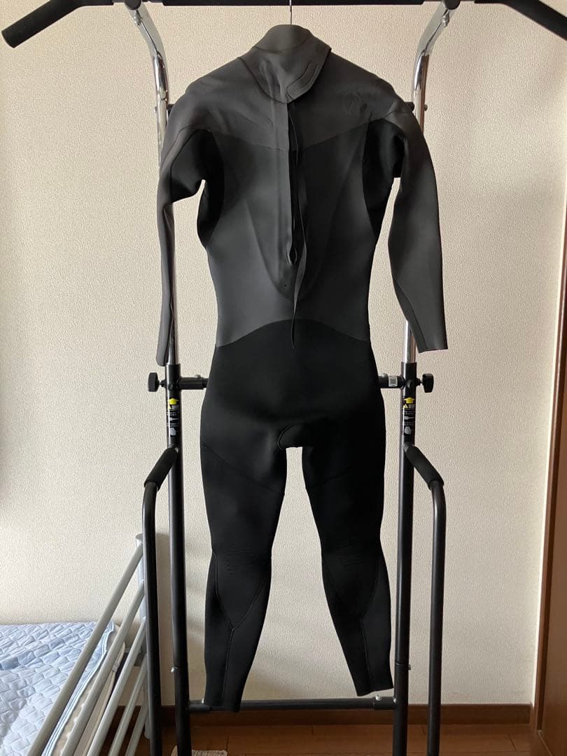 「美品」クイックシルバー　ウェットスーツ　RN114199 Lサイズ