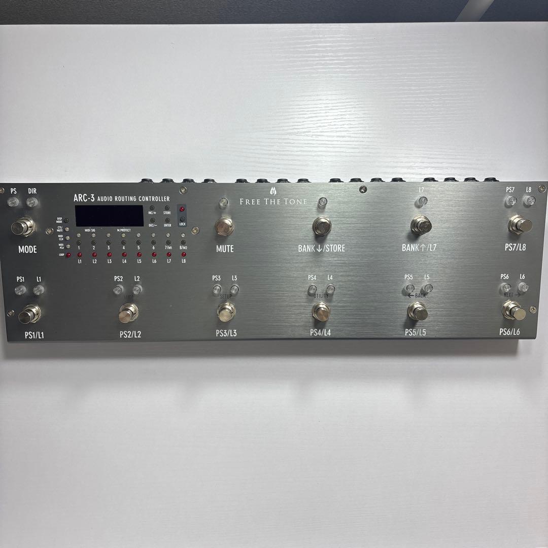 ARC-3 オーディオルーティングコントローラー