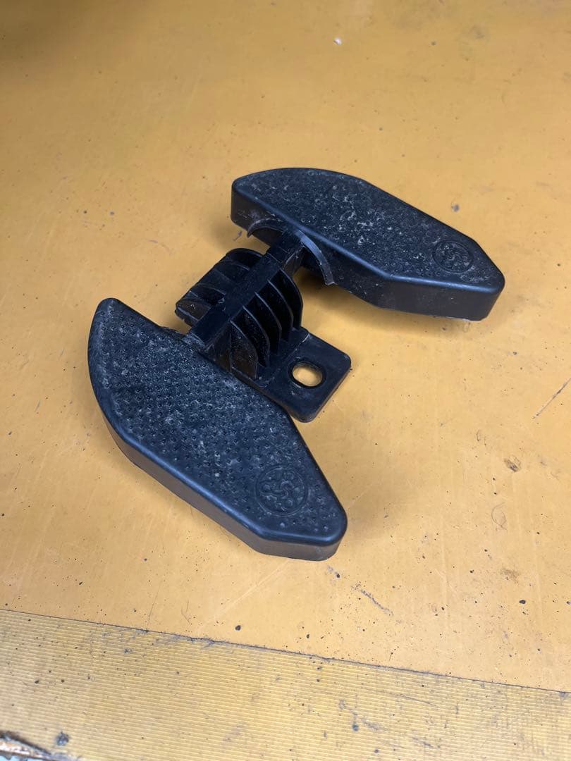 STRIDER 14X ピンク バランスバイク　スタンド付き