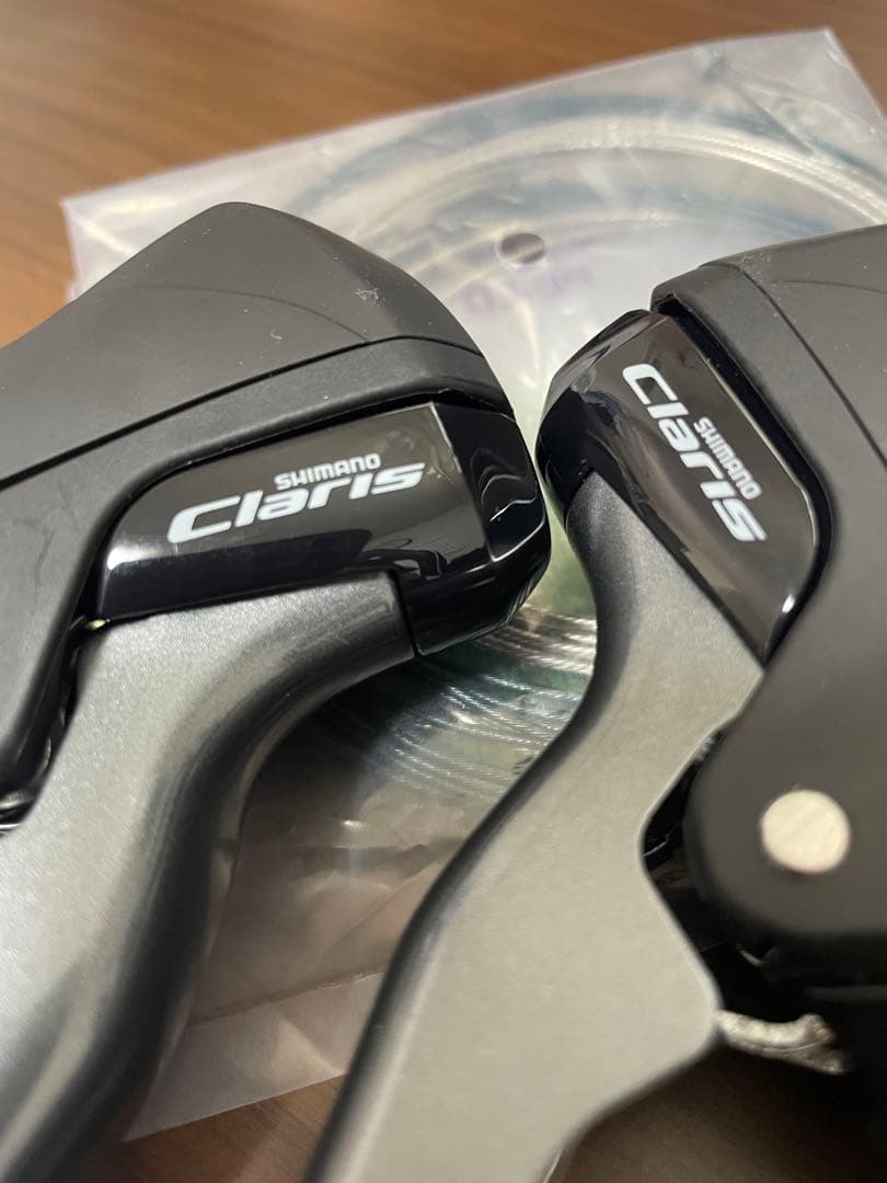 【新品未使用】Shimano Claris R2000 STIレバー