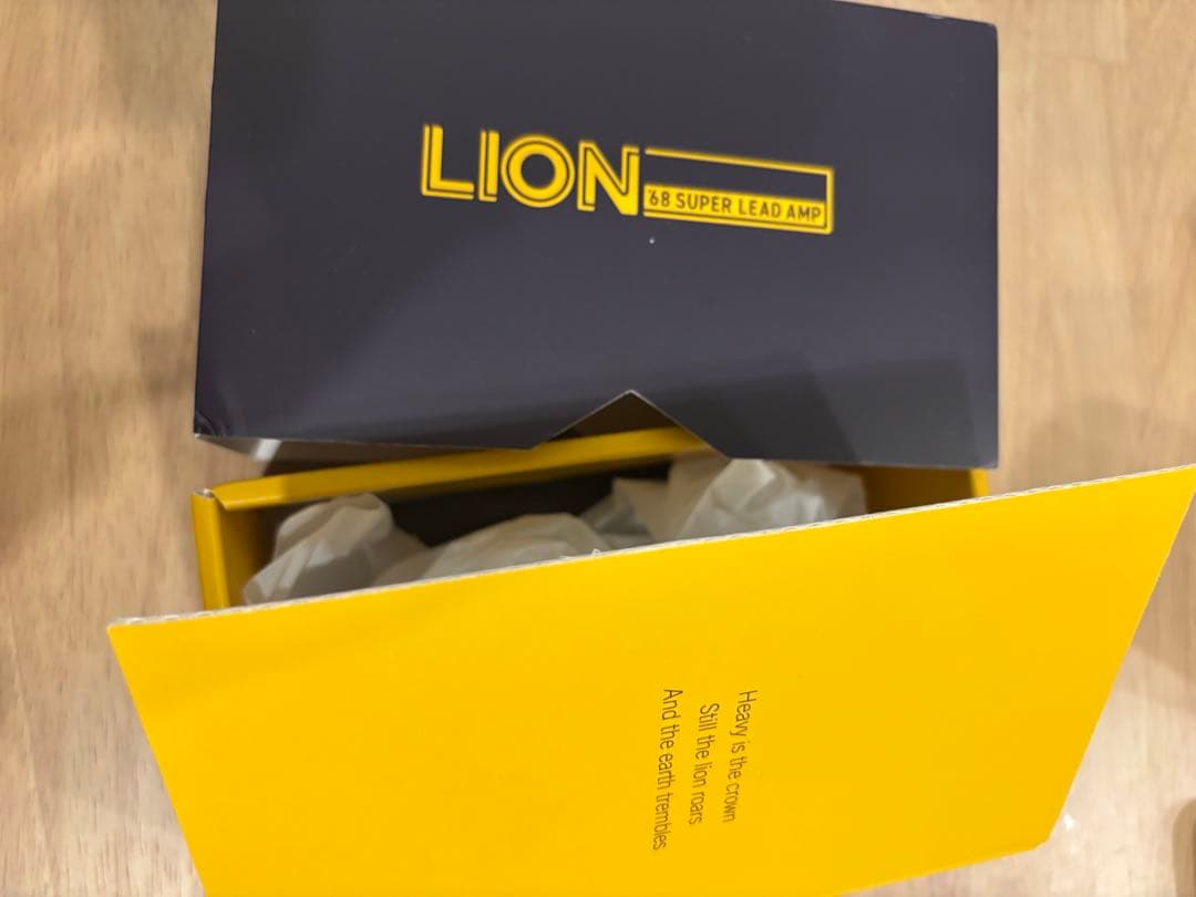 ギター UAFX LION '68 super lead amp