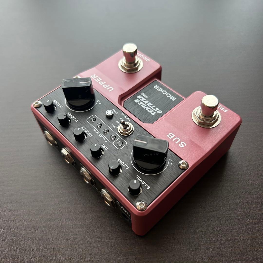 ギター Mooer Tender Octaver Pro