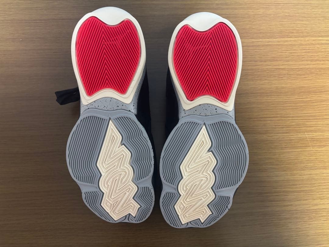 ナイキ エアジョーダン ザイオン2 ブラックセメント 25.5cm