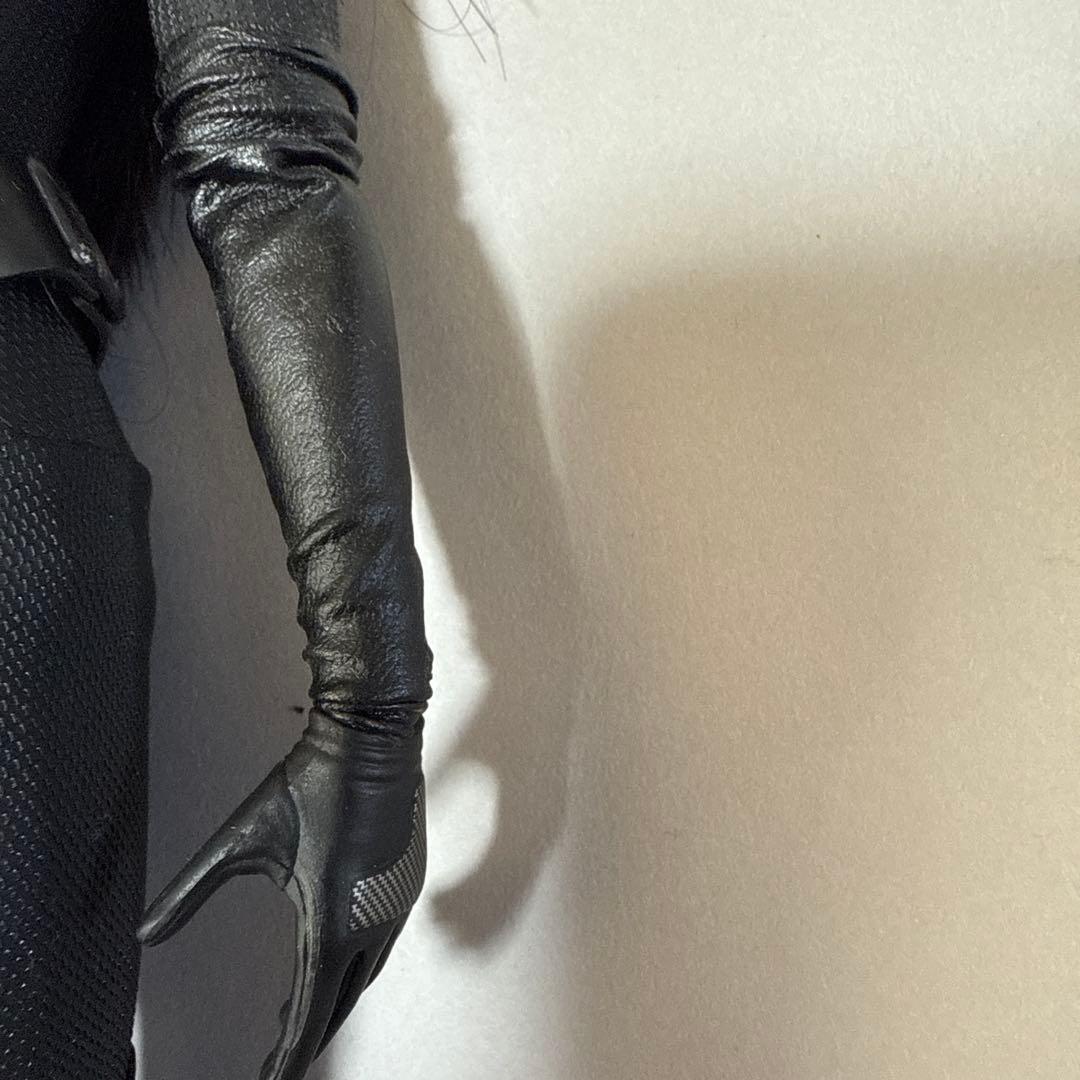 Selina Kyle キャットウーマン　フィギュア　ホットトイズ