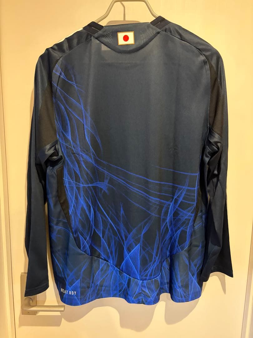 日本代表　ユニフォーム　タグ付　新品　y3 アディダス　ゲームシャツ