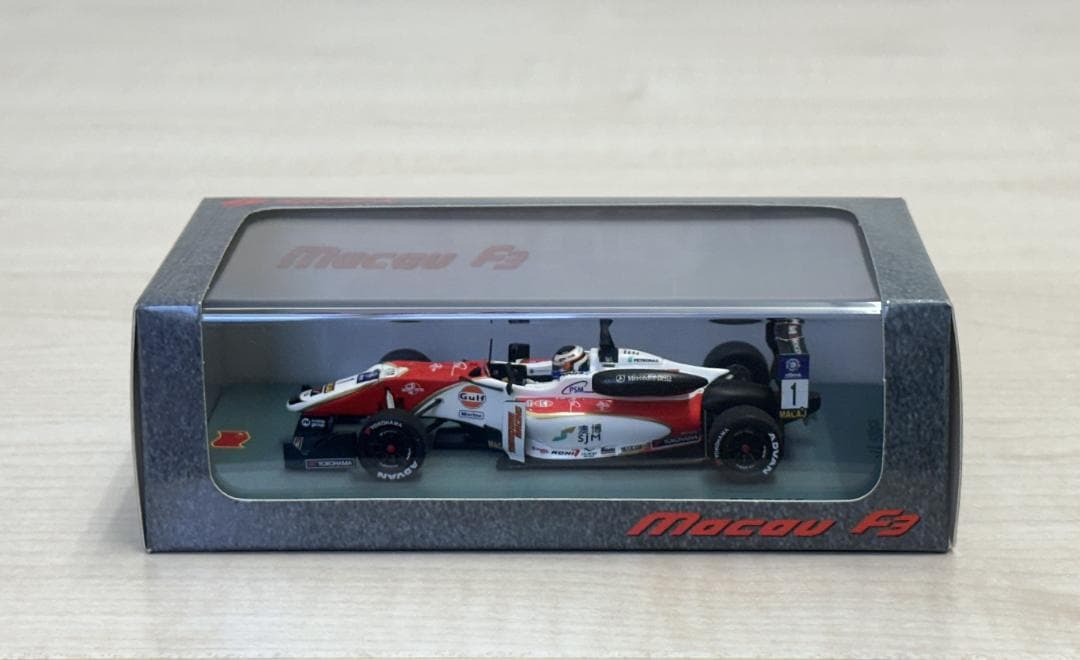 新品 1/43 スパーク ダラーラ F312 2015年 F3 マカオGP優勝車