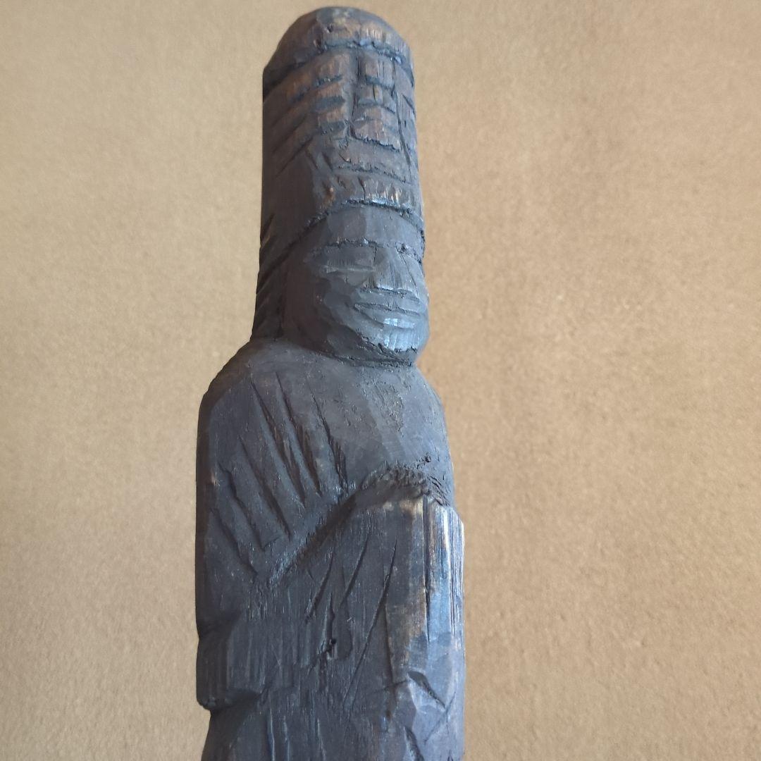 黒い木製彫刻 人形像 約30cm