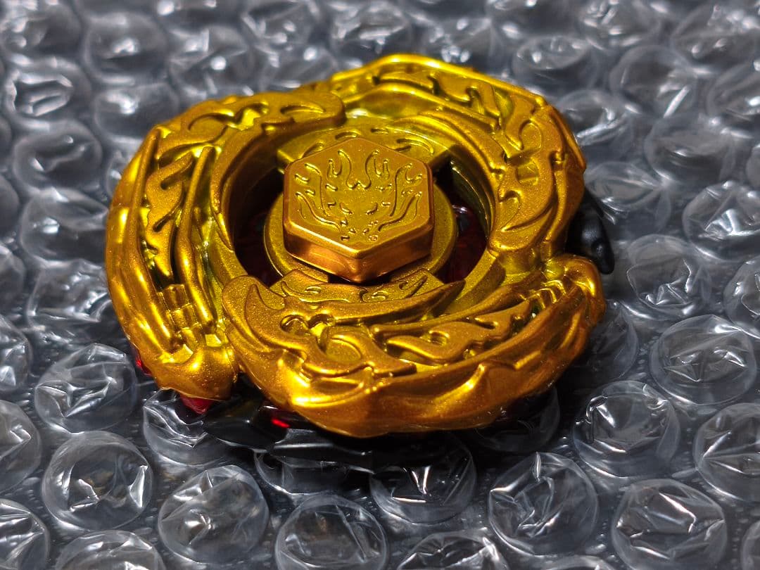 国内正規品　メタルファイトベイブレード　エルドラゴデストロイ　ゴールドアーマード