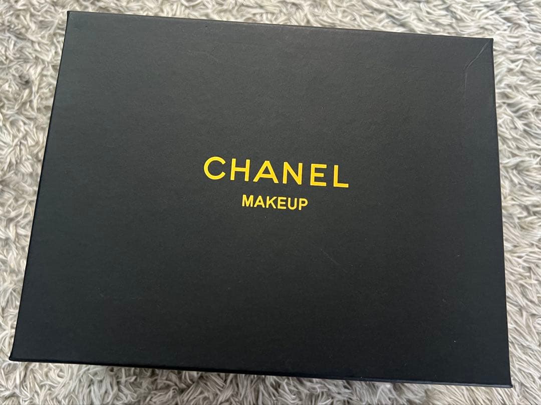 CHANEL シャネル キルティングデザイン ショルダーバッグ ノベルティ