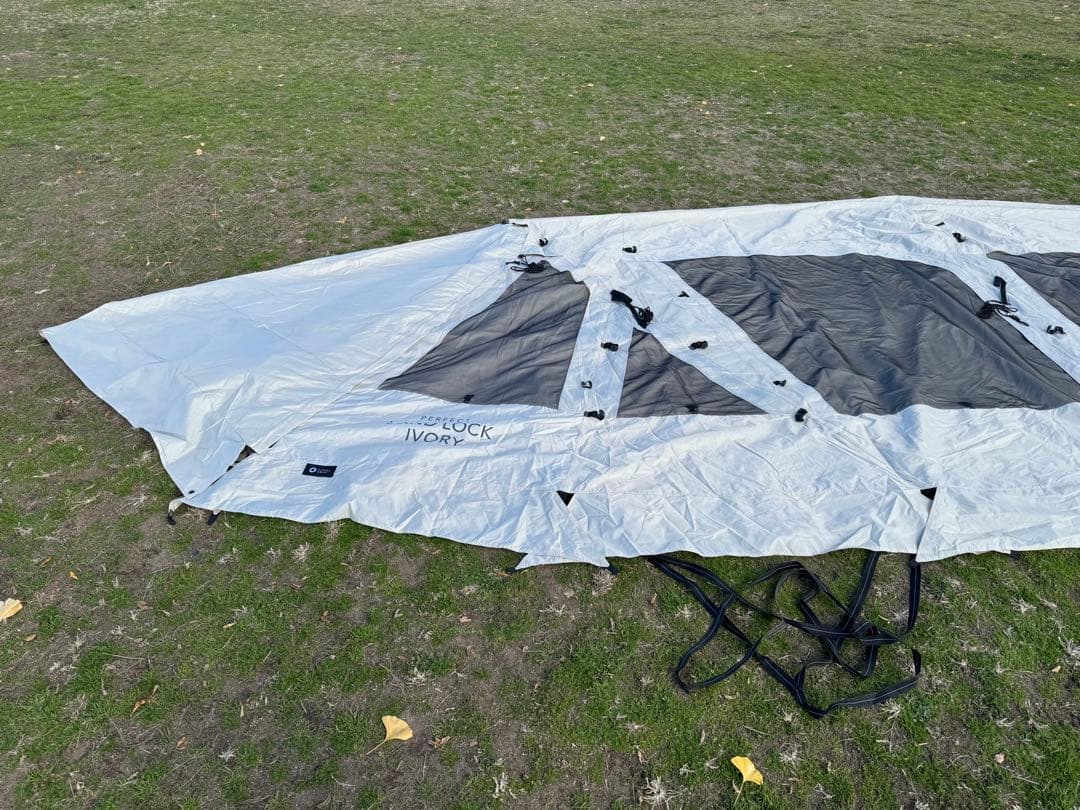 ＊①スノーピーク　パーフェクトランドロック　アイボリー