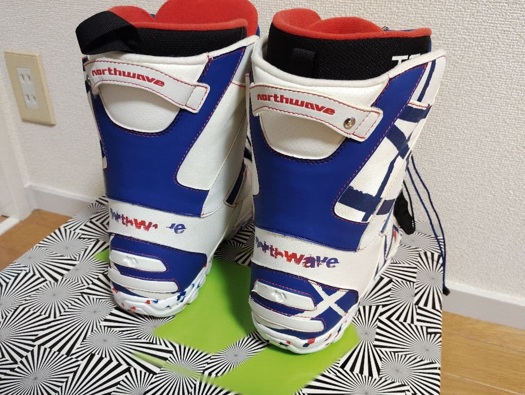 NORTH WAVE ノースウェーブ スノーボードブーツ 24.5 女性用