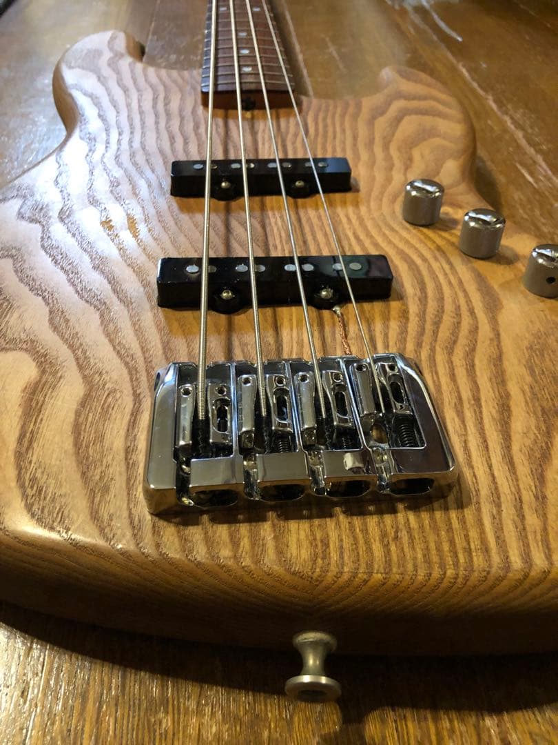 アッシュ　JBベース