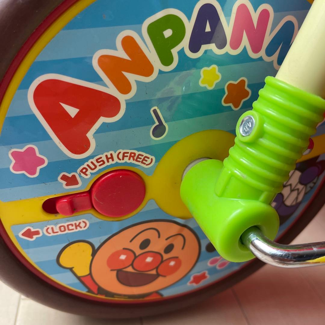 【美品】送料込み アンパンマン デラックスII レッド三輪車