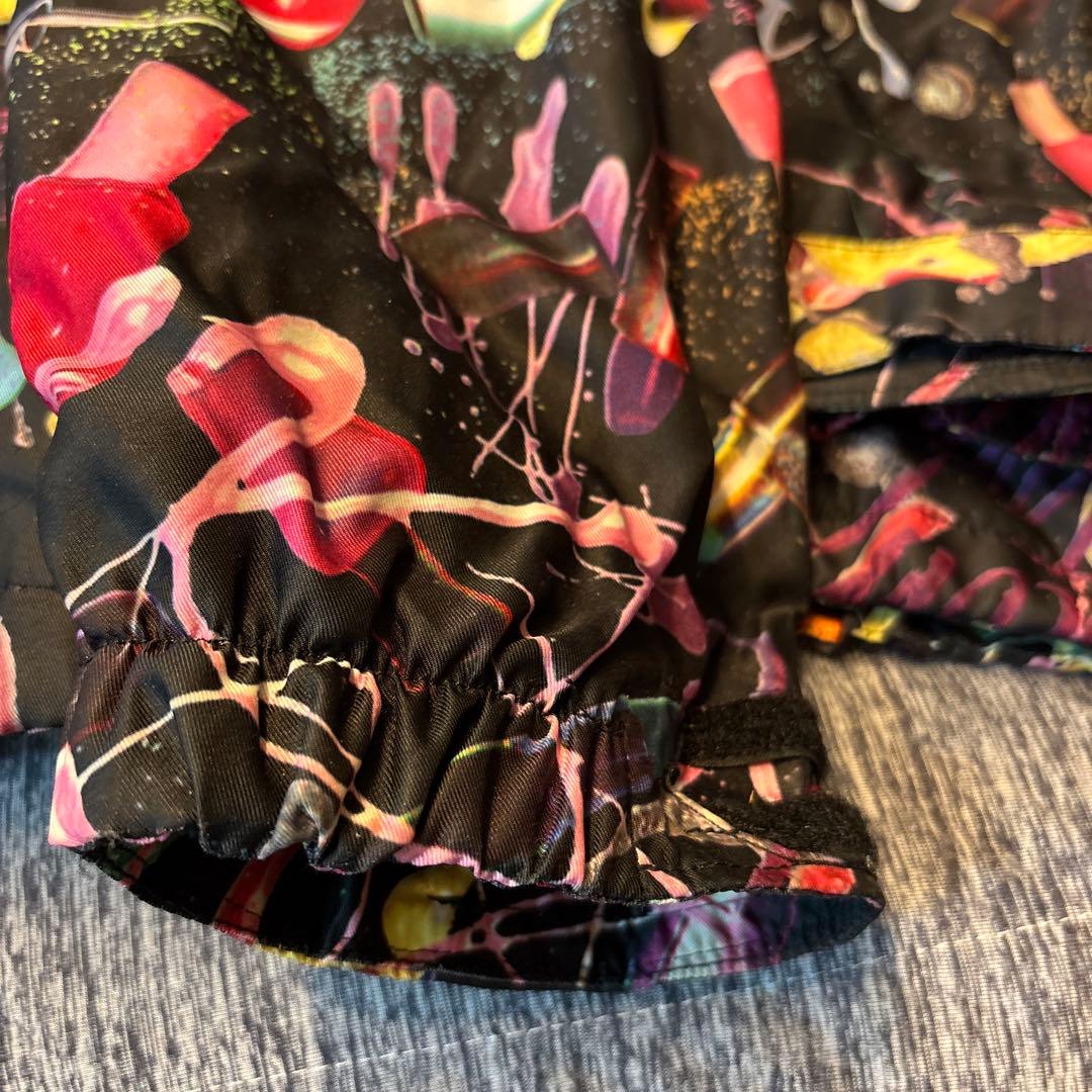 美品！ボルコムVolcom スノボウエア　Mサイズ