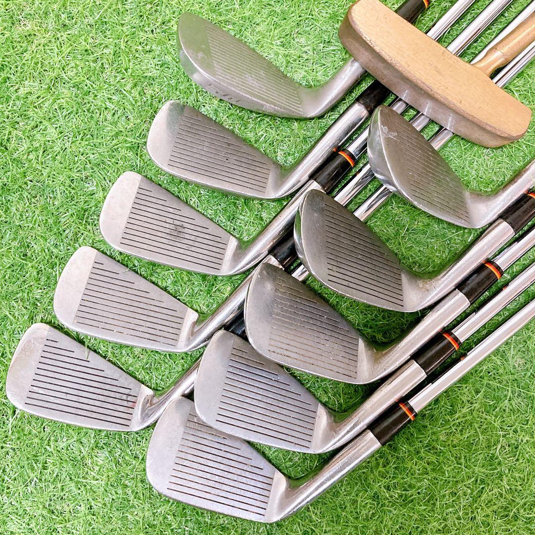 N9.ゼクシオ　初心者オススメ　ゴルフクラブ　メンズセット　右利き　14本