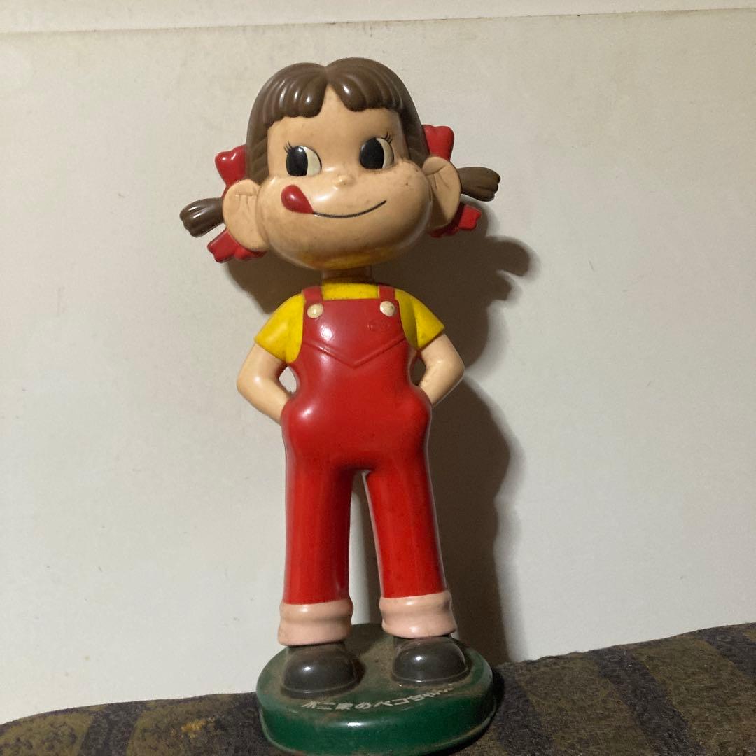 ペコちゃん フィギュア 約30cm