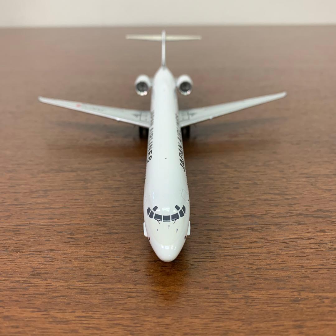 ❶　1/200　JAL　MD-90-30 JA8070　MD90ラストフライト