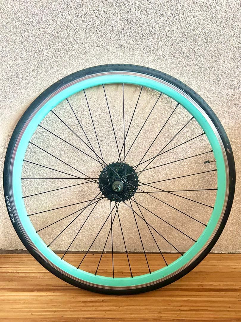 ビアンキ【Bianchi純正】クリンチャーホイール＆タイヤ後輪★珍しいチェレステ