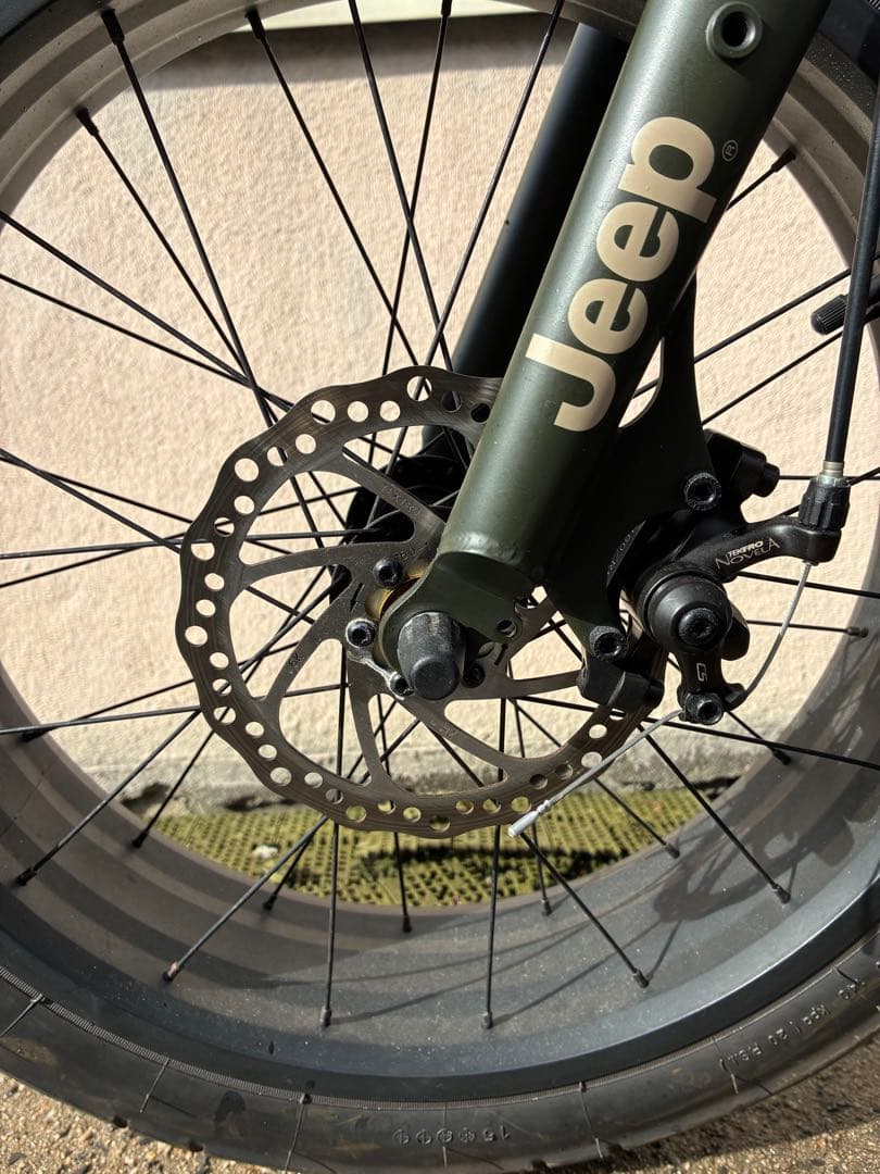 Jeep ファットバイク　20インチ