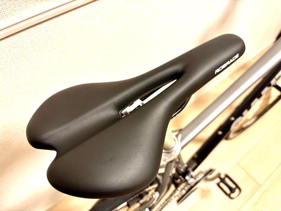 ☆美品 2020 Giant ジャイアント エスケープR3 ガンメタM ①