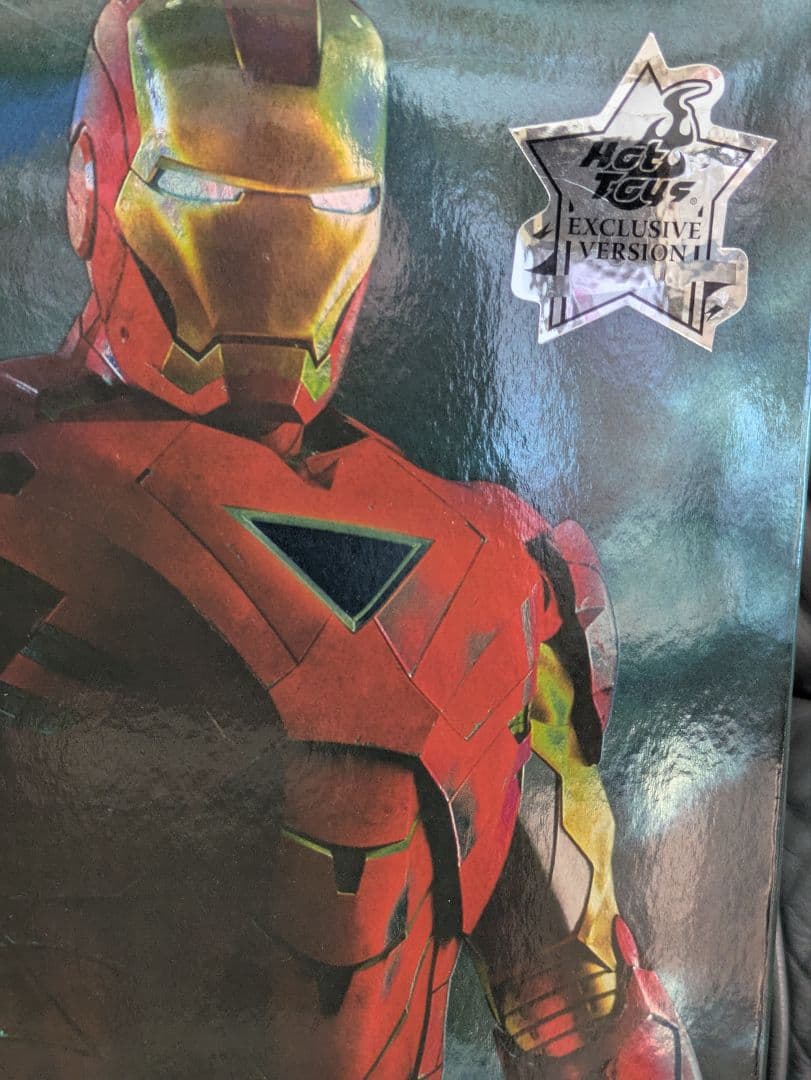 ホットトイズ　アイアンマン2　マーク6　ウォーマシン　2点セット