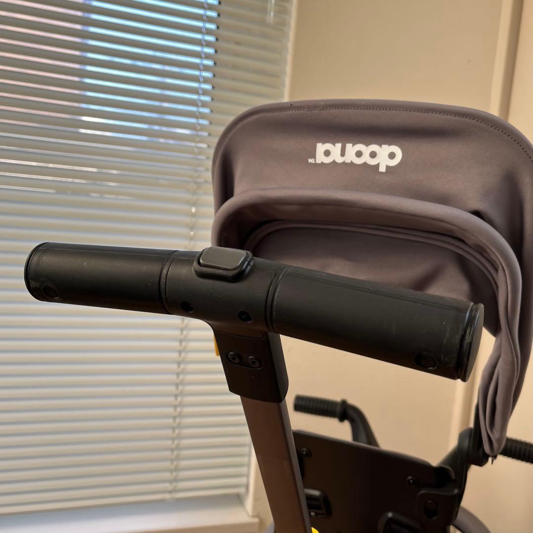 doona Liki Trike リキトライク 折りたたみ 三輪車グレイハウンド