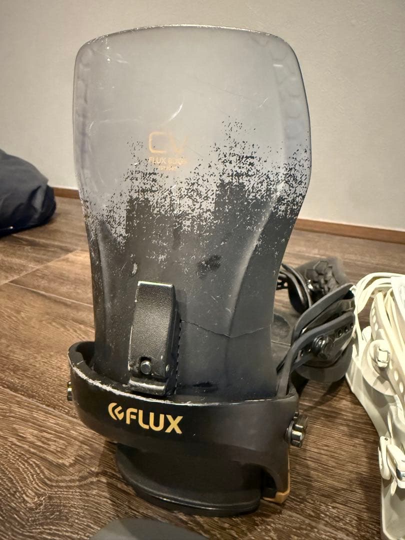 FLUX CV Mサイズ 黒白