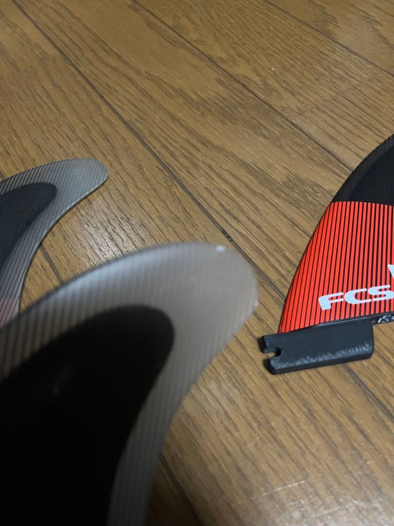 チ*君様 FCS Accelerator Medium サーフボードフィン