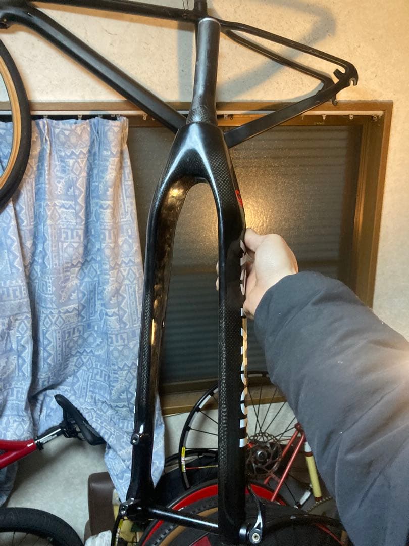 Asiacom カーボンフォーク スルーアクスル 100x15 ノンブースト