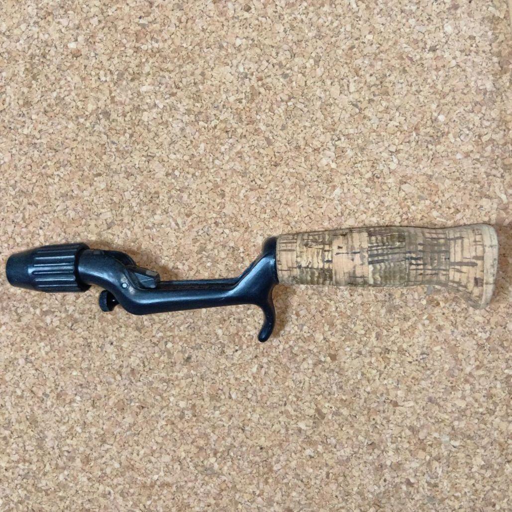 チャンピオングリップ　フェザーウェイト　コルクハンドル