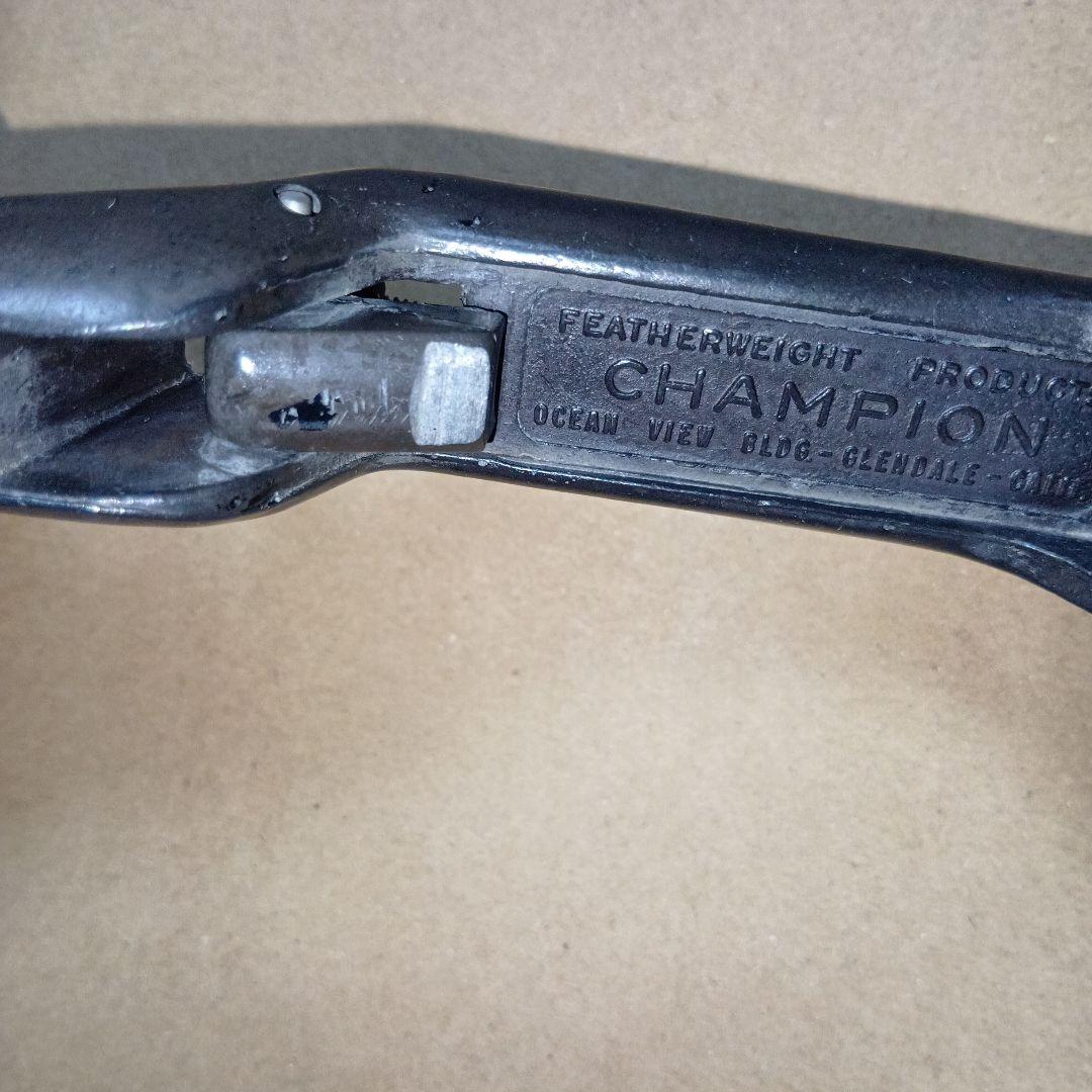 チャンピオングリップ　フェザーウェイト　コルクハンドル