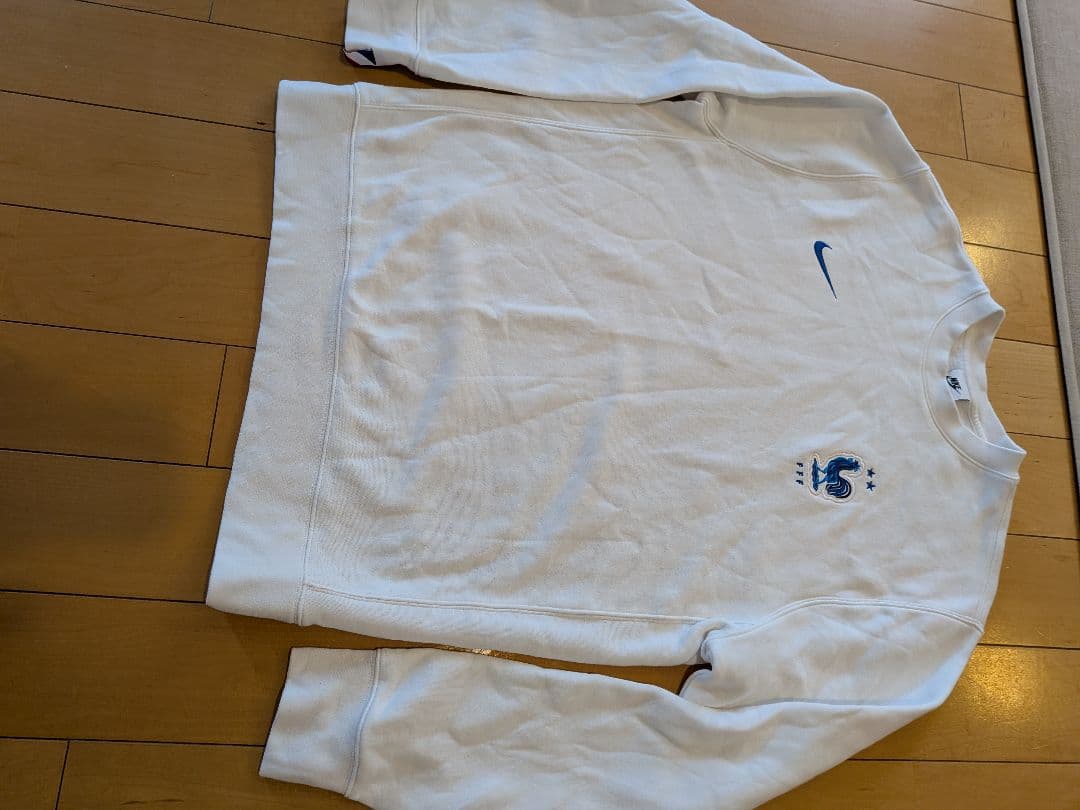 Nike 2022フランス代表 NSWクラブクルースウェットホワイト