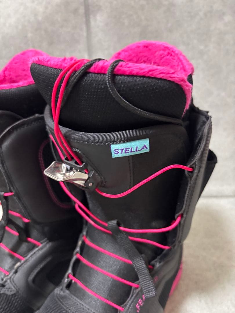 STELLA スノーボード 24センチ　レディース