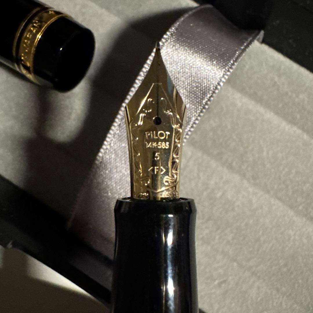 PILOT パイロット万年筆 カスタム74 ブラックFKKN-12SR-B